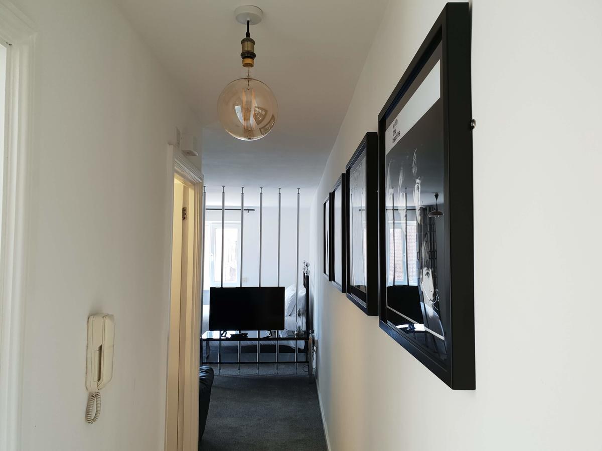 River Court Apartments Lets CBG Exteriör bild